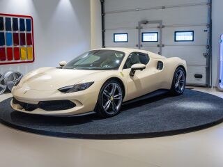 Ferrari 296 GTS 2.9 V6 610kW
