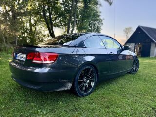 BMW 330 3.0 180kW