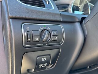 Volvo V60 2.4 D6 158kW