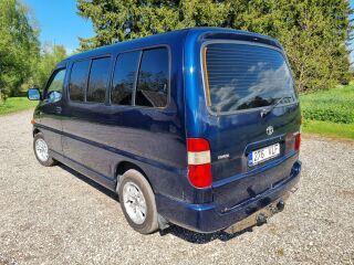 Toyota Hiace 2.5 R4 75kW