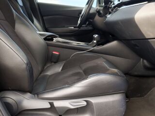 Toyota C-HR Style Plus 1.8 72kW
