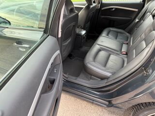 Volvo V70 R-Design 2.0 D3 120kW