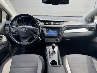 Toyota Avensis Touring Sports 1.8 108кВ