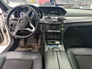 Mercedes-Benz E 200 2.1 100kW