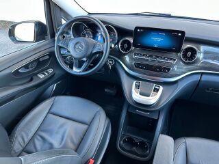 Mercedes-Benz V 300 d Avantgarde Extra Long 4-Matic 2.0 174kW