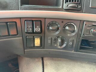 Volvo FM 330hp 6x2 Hydraulic