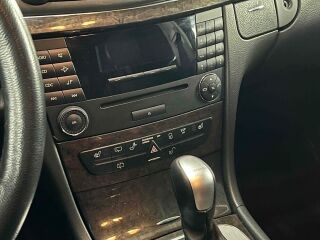 Mercedes-Benz E 320 3.2 150kW