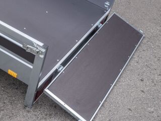 Tiki Treiler CS300-LH