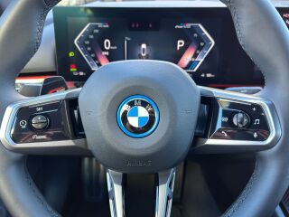 BMW i5 eDrive40 M Sportpakett Pro 250kW