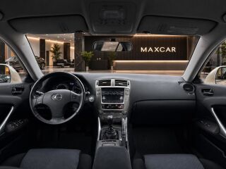 Lexus IS 220 2.2 130kW