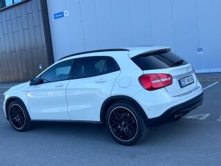 Mercedes-Benz GLA 200 CDi SHADOWLINE 2.2 CDi ECO ATM 7G-Tronic 100kW
