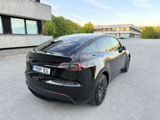 Tesla Model Y Long Range AWD 378kW