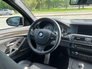 BMW M5 4.4 412kW