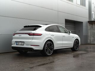 Porsche Cayenne E-Hybrid Coupe 3.0 340kW