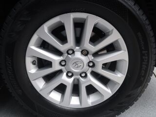 Toyota Land Cruiser Executive Luxury 2.8 130kW
