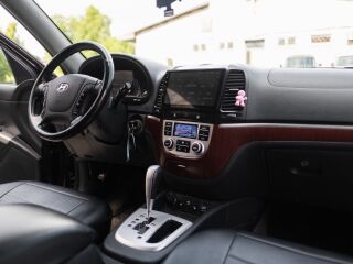 Hyundai Santa Fe 2.7 139kW