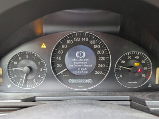 Mercedes-Benz E 200 Elegance 1.8 R4 Kompressor 135кВ