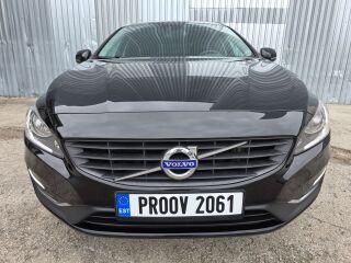 Volvo V60 Ocean Race Onyx Black 2.0 88кВ