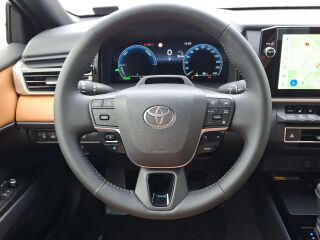 Toyota Camry Executive 137kW