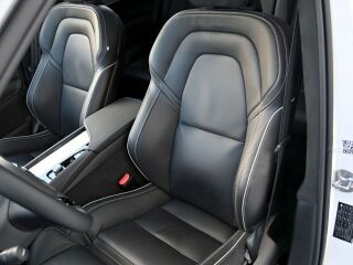 Volvo XC90 AWD T8 B&W 4C ULTIMATE BRIGHT XENIUM INTELLI  2.0 T8 Long Range Plug-in 335кВ