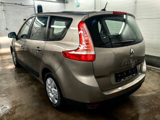 Renault Grand Scenic 1.9 96kW