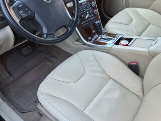 Volvo XC60 Summum AWD 2.4 120кВ