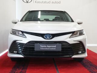 Toyota Camry Luxury Business 2.5 131kW