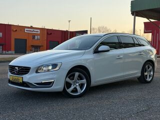 Volvo V60 Summum Facelift EU6 2.0 R4 D4 TDI 133kW