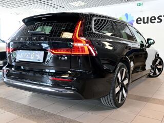 Volvo V60 AWD H&K ULTIMATE BRIGHT XENIUM INTELLI PRO 2.0 T6 Plug-in LONG RANGE 293kW