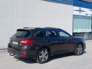 Subaru Outback Summit 2.5 129kW