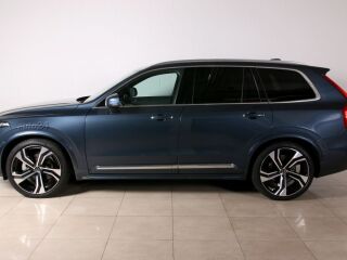 Volvo XC90 AWD ULTIMATE BRIGHT 7 LUXURY XENIUM FULL 2.0 B5 KERS Mild Hybrid 183kW