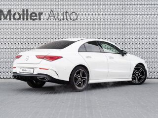 Mercedes-Benz CLA 180 180 AMG line 1.3 100kW
