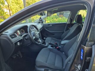 Volkswagen Jetta 1.4 90kW