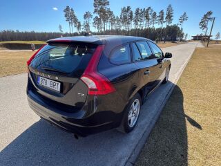Volvo V60 Momentum 1.5 112kW