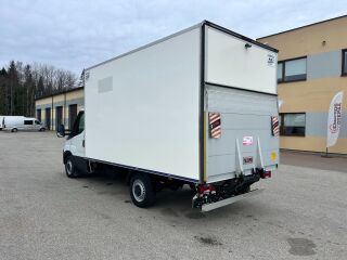 Iveco Daily 4X2 EURO6 + TAILLIFT 114kW