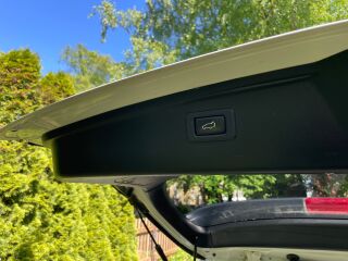Subaru Outback Summit LPG 2.5 129kW