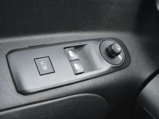 Peugeot Partner 1.2 81kW