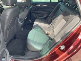 Opel Insignia 1.5 121kW