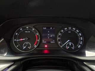 Skoda Octavia Combi Ambition 1.5 110кВ