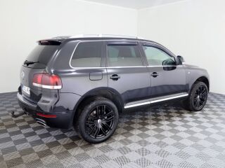 Volkswagen Touareg R-Line Facelift ATM 3.0 TDI 176kW