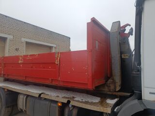 Multilift konteiner avatavate portedega