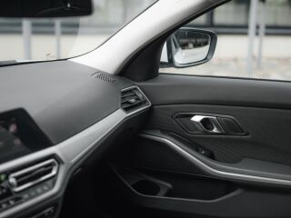 BMW 318 G21 2.0 110kW