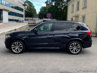 BMW X5 40d xDrive M-pakett 3.0 R6 230кВ