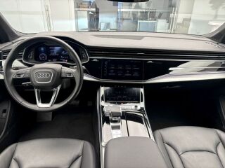 Audi Q7 50 TDI quattro 3.0 210кВ