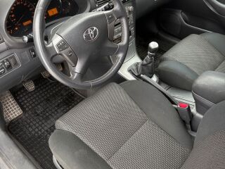 Toyota Avensis 2.2 130кВ