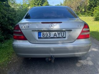 Mercedes-Benz E 270 2.7 130kW