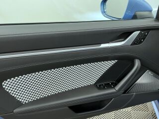 Porsche 911 Turbo S 3.7 478kW