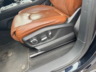 Audi Q7 S Line 3.0 200кВ