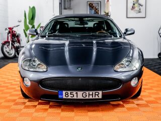 Jaguar XK8 Facelift 4.2 V8 219kW