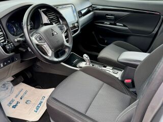 Mitsubishi Outlander 2.4 99kW
